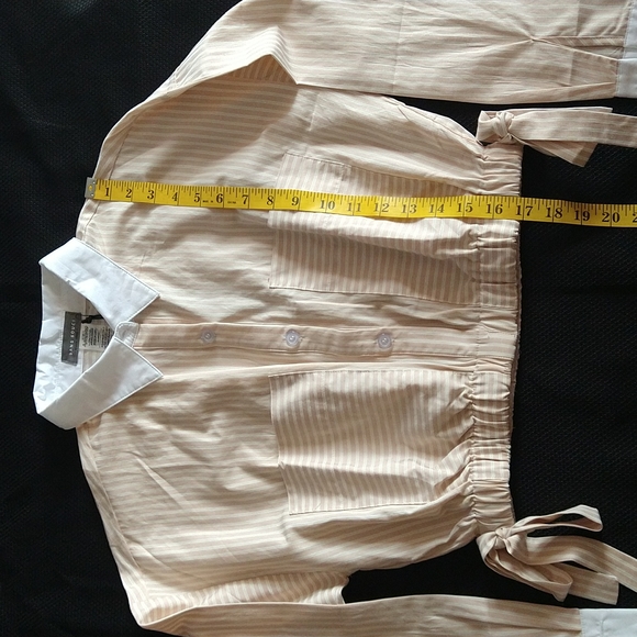 Crop top long sleeve button down shirt size small - Picture 8 of 13